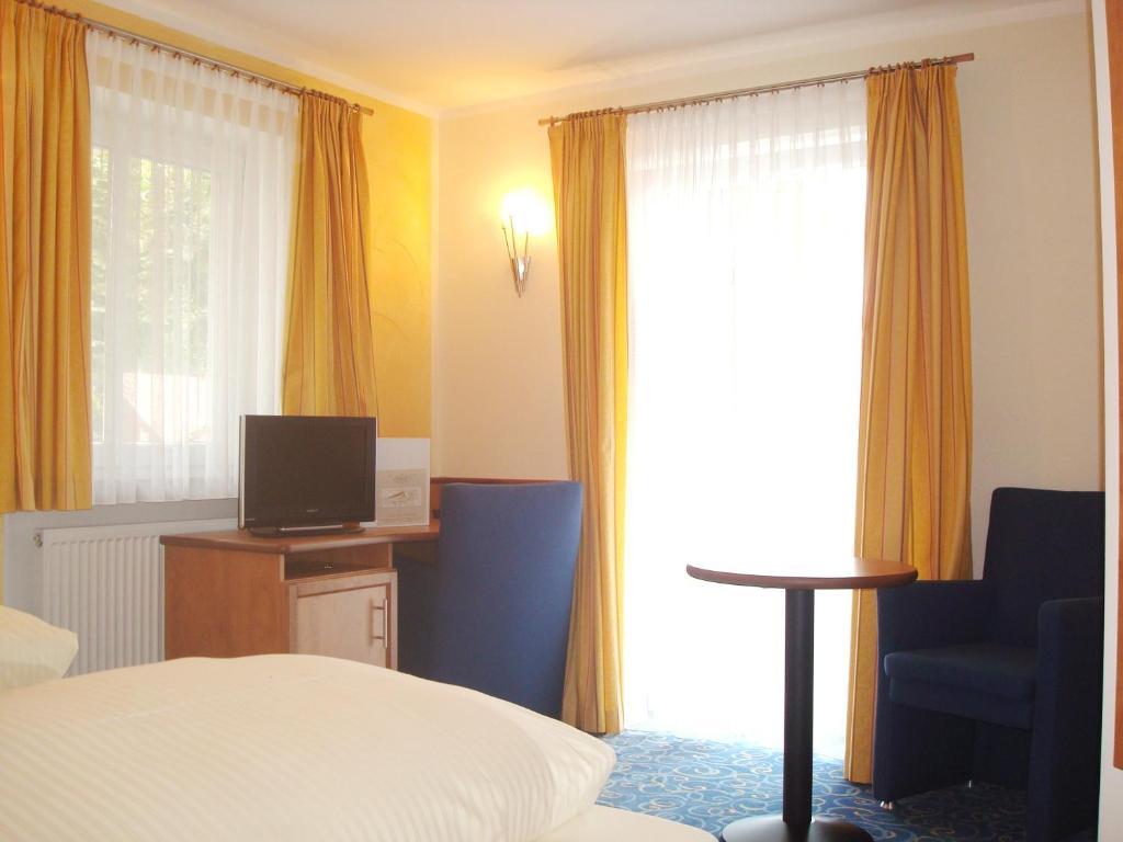 Hotel Gasthof Seefelder Hof Dießen am Ammersee Стая снимка