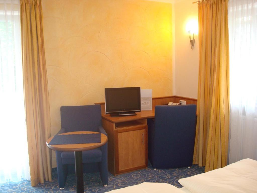 Hotel Gasthof Seefelder Hof Dießen am Ammersee Стая снимка